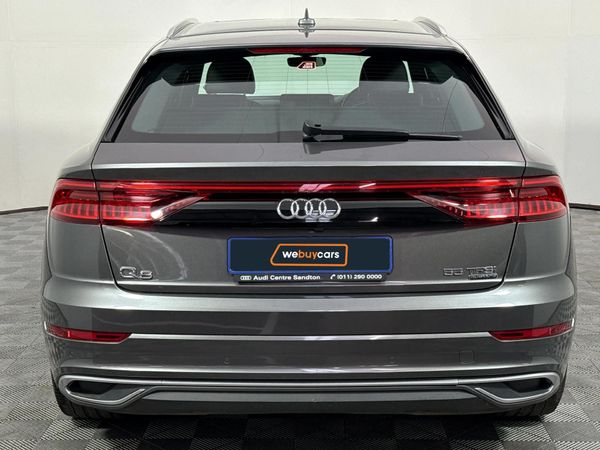 2019-Audi-Q8-55-TFSI-quattro-Auto image:17