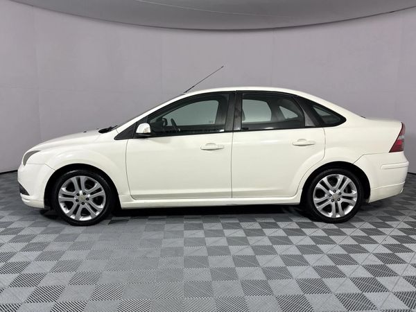 2009-Ford-Focus-20-Trend-Auto image:18