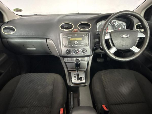 2009-Ford-Focus-20-Trend-Auto image:1