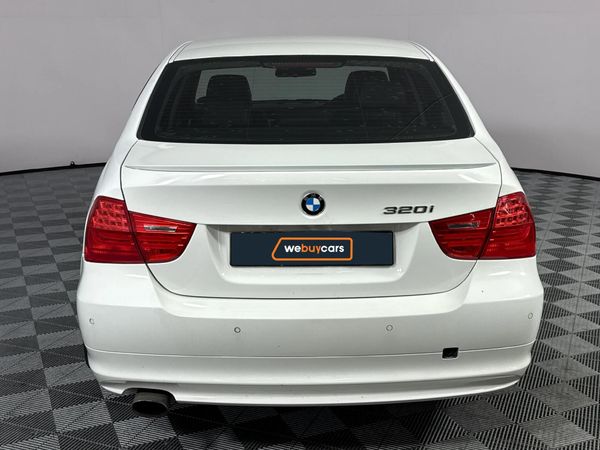 2011-BMW-3-Series-320i-Auto image:18