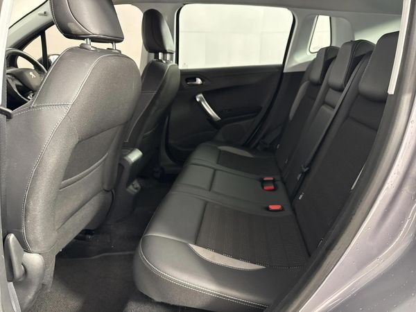 2020-Peugeot-2008-12T-PureTech-Allure-Auto image:3