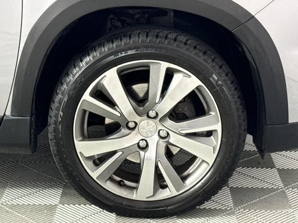 2020-Peugeot-2008-12T-PureTech-Allure-Auto image:4