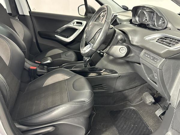 2020-Peugeot-2008-12T-PureTech-Allure-Auto image:6
