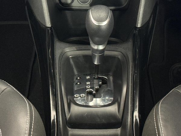 2020-Peugeot-2008-12T-PureTech-Allure-Auto image:7