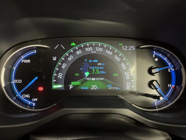 2024-Toyota-RAV4-25-VX-Hybrid-CVT-E-Four image:2