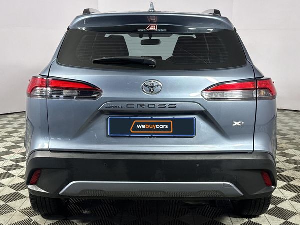 2022-Toyota-Corolla-Cross-18-XS image:17