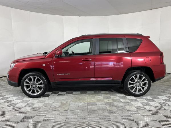 2014-Jeep-Compass-20-Limited-Auto image:17