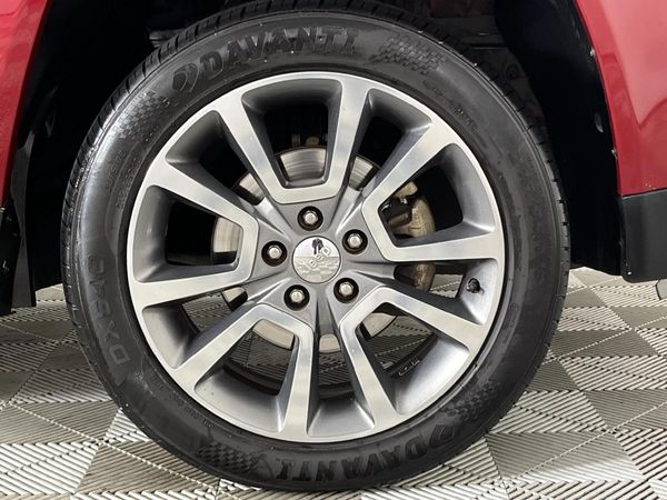 2014-Jeep-Compass-20-Limited-Auto image:4