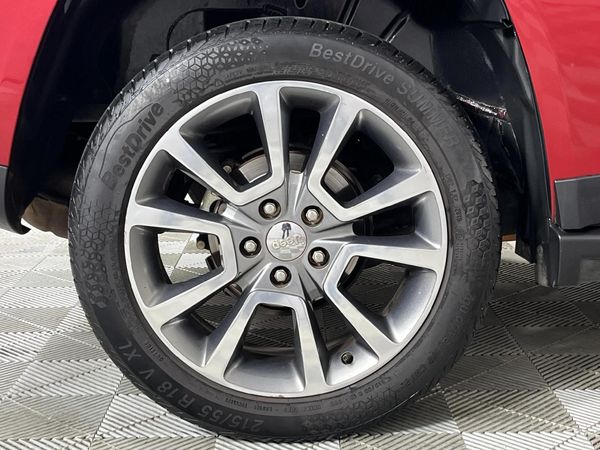 2014-Jeep-Compass-20-Limited-Auto image:6