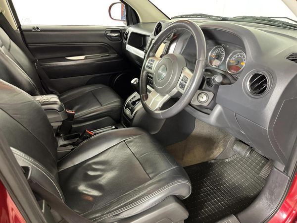 2014-Jeep-Compass-20-Limited-Auto image:8