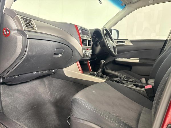 2010-Subaru-Forester-25-XS image:8