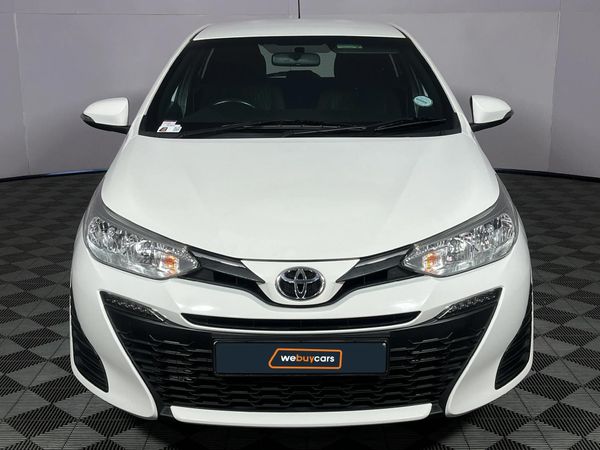 2018-Toyota-Yaris-15-XS-5-dr image:14