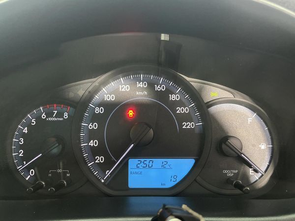 2018-Toyota-Yaris-15-XS-5-dr image:2
