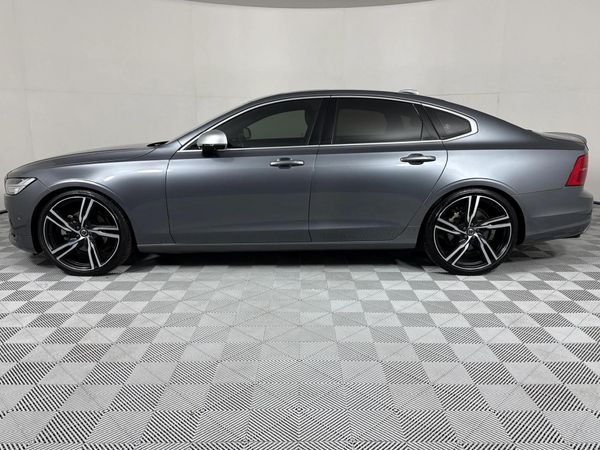 2017-Volvo-S90-D5-R-Design-Auto-AWD image:21