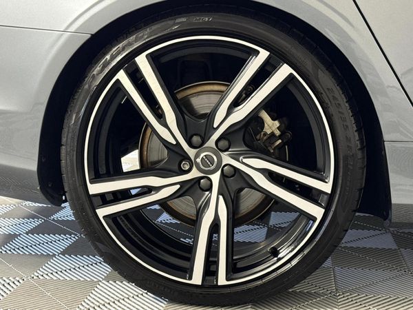 2017-Volvo-S90-D5-R-Design-Auto-AWD image:7