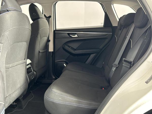 2023-Haval-Jolion-15T-City image:3
