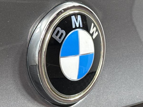 2014-BMW-X5-M50d image:11