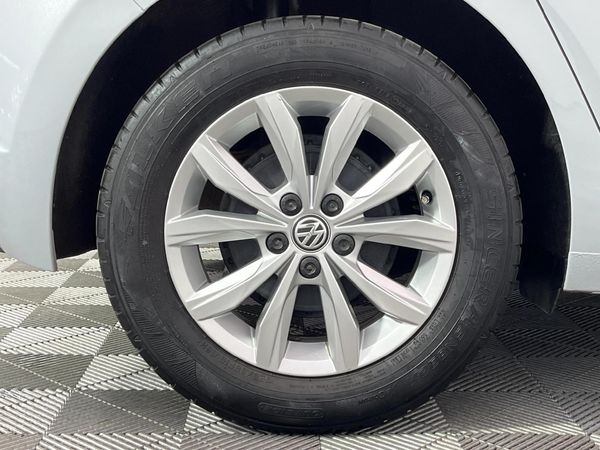 2019-Volkswagen-Polo-10-TSI-Comfortline-Auto image:6