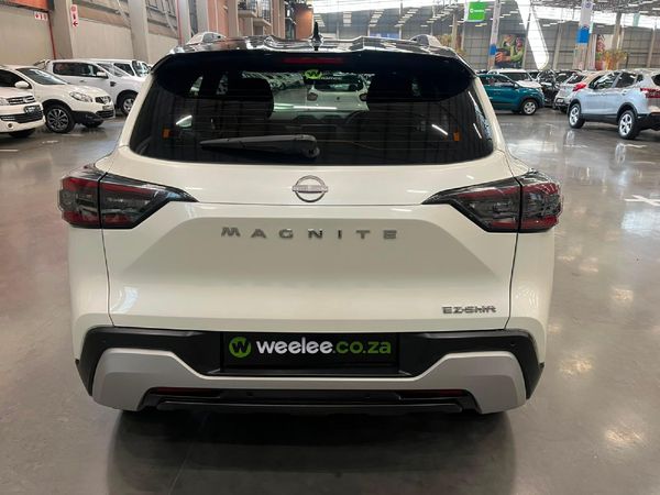 2025-Nissan-Magnite-10-Acenta-AMT image:3