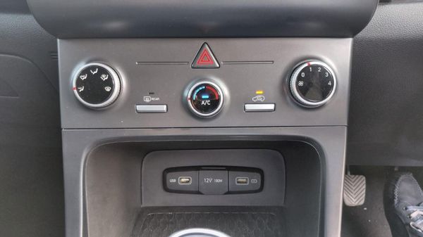 2022-Hyundai-Creta-15-Premium image:14