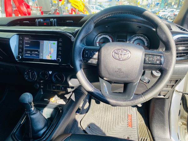 2020-Toyota-Hilux-28-GD-6-Raised-Body-Raider-Extended-Cab image:8