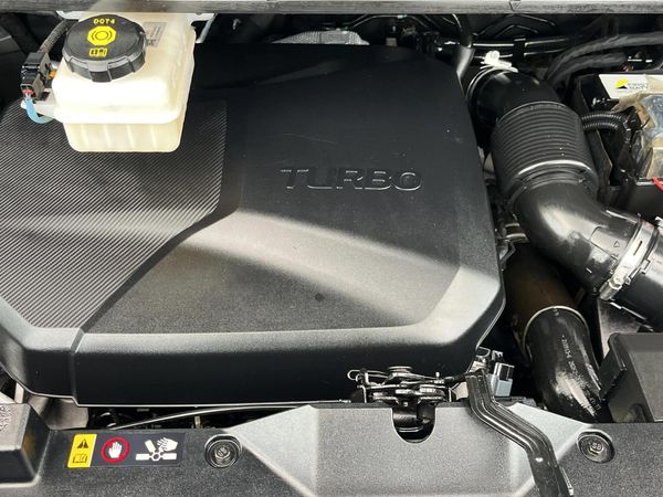 2022-Hyundai-Staria-22d-Executive-Auto-11-Seat image:12