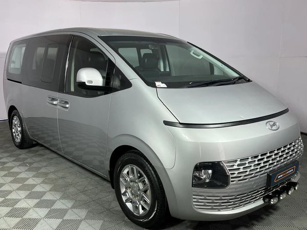 2022-Hyundai-Staria-22d-Executive-Auto-11-Seat image:16
