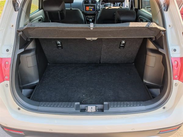 2021-Suzuki-Vitara-Brezza-15-GLX image:22