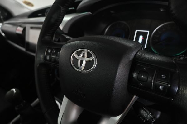 2016-Toyota-Hilux-28-GD-6-Raised-Body-Raider-Single-Cab image:14