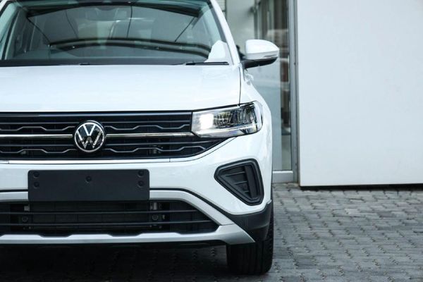 2026-Volkswagen-T-Cross-10-TSI-Life-Auto image:7