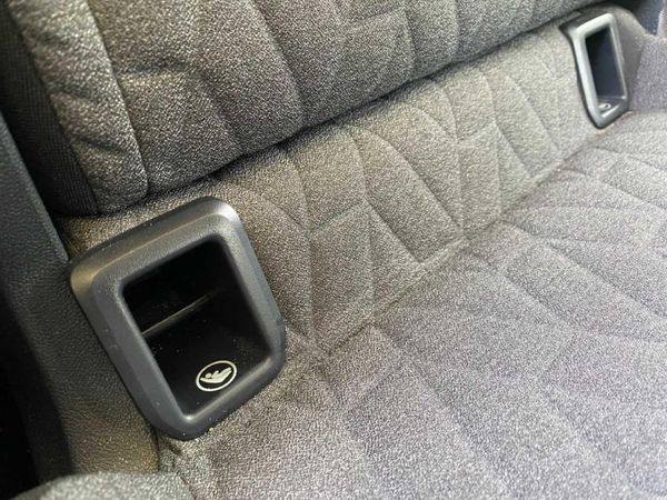 2025-Volkswagen-T-Cross-10-TSI-Life-Auto image:8