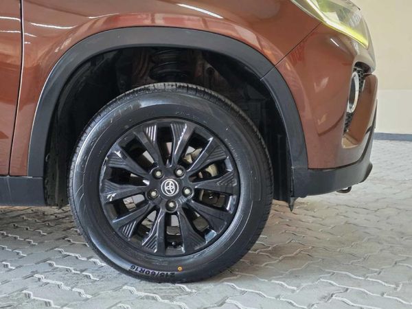2022-Toyota-Urban-Cruiser-15-Xs-Auto image:21