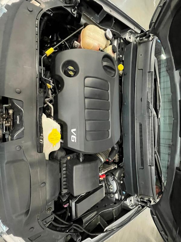 2017-Dodge-Journey-36-V6-RT-Auto image:13