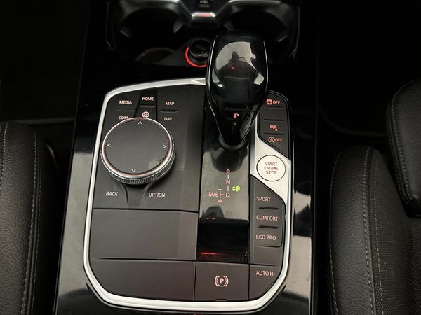 2021-BMW-1-Series-118i image:9