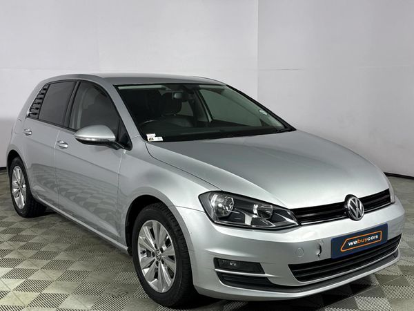 2015-Volkswagen-Golf-VII-14-TSI-Comfortline-Auto image:15