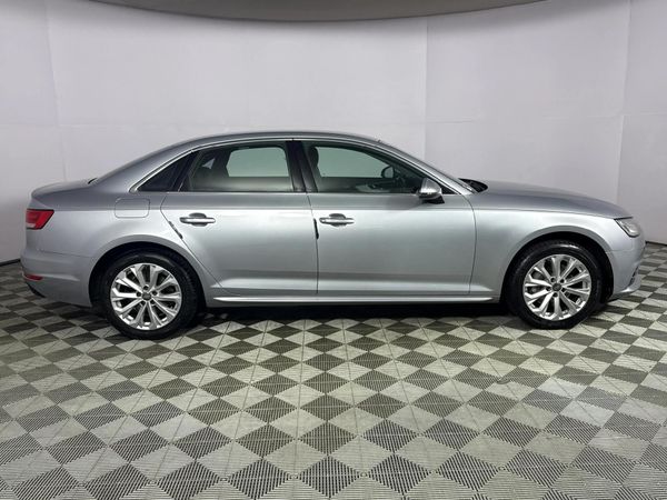 2017-Audi-A4-20-TDI-Design-Auto image:16