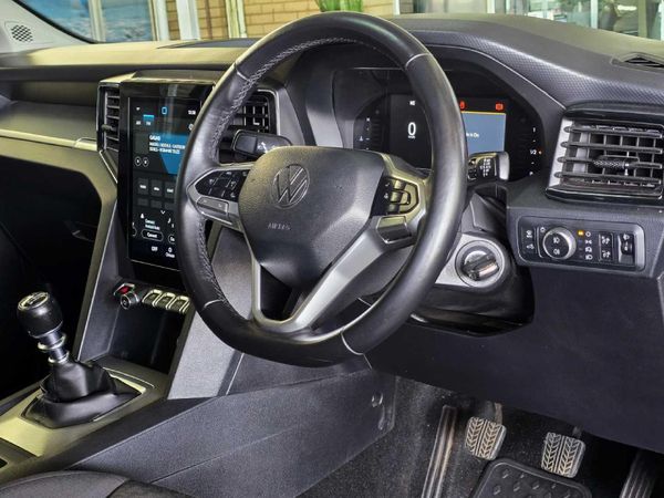 2023-Volkswagen-Amarok-20-TDI-125kW-Life-Double-Cab image:15