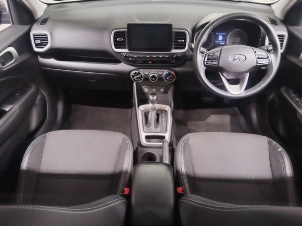2020-Hyundai-Venue-10-TGDI-Fluid-Auto image:10