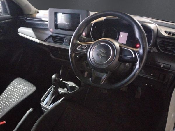 2025-Suzuki-Swift-12-GL image:8