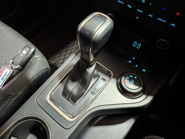 2020-Ford-Everest-32-TDCi-XLT-4x4-Auto image:17