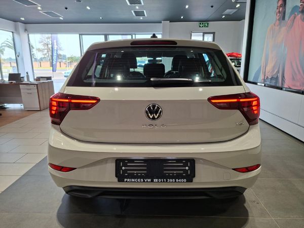 2026-Volkswagen-Polo-10-TSI image:3