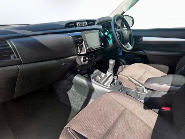 2023-Toyota-Hilux-24-GD-6-Raised-Body-Raider-Double-Cab image:11