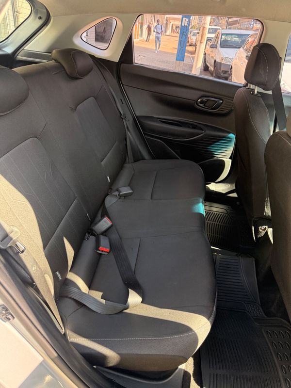 2022-Hyundai-i20-14-Motion-Auto image:11