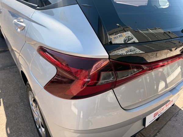 2022-Hyundai-i20-14-Motion-Auto image:5