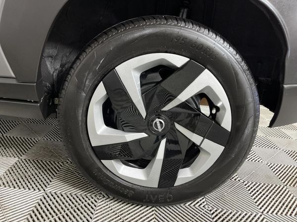 2026-Nissan-Magnite-10-Visia image:6