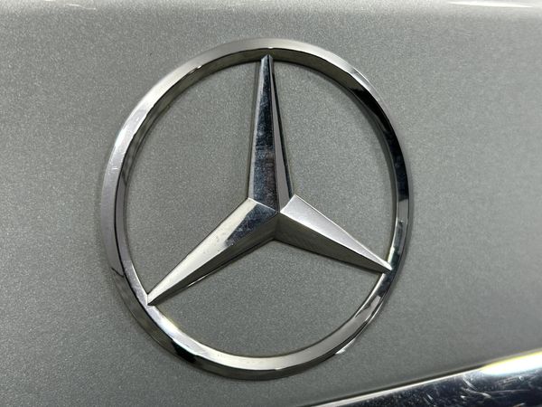 2019-Mercedes-Benz-C-Class-C-180-Auto image:11