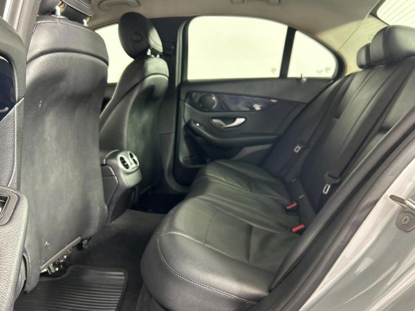 2019-Mercedes-Benz-C-Class-C-180-Auto image:3