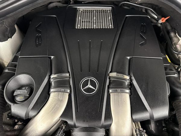 2015-Mercedes-Benz-GLE-500-4Matic image:11