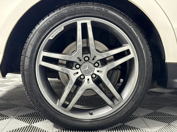 2015-Mercedes-Benz-GLE-500-4Matic image:7