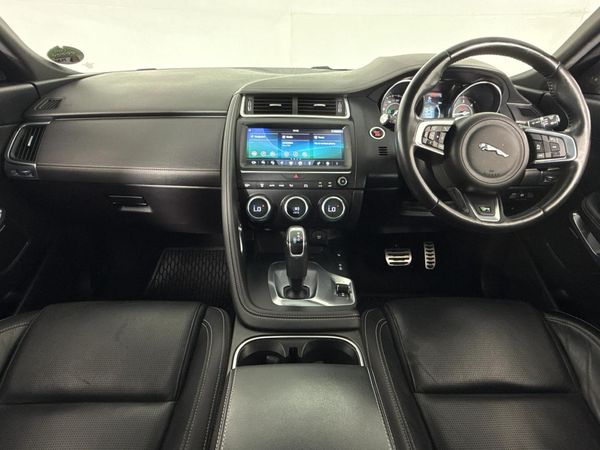 2019-Jaguar-E-Pace-D240-20D-S-177kW image:1